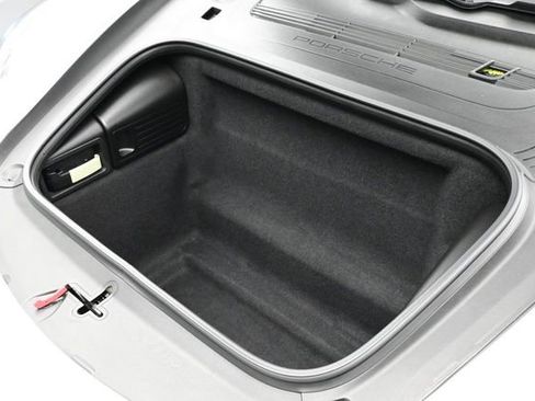 Certified 2021 Porsche 718 Cayman RWD image 16
