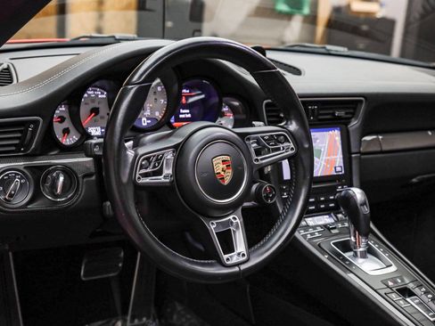 Certified 2017 Porsche 911 Targa 4S image 21