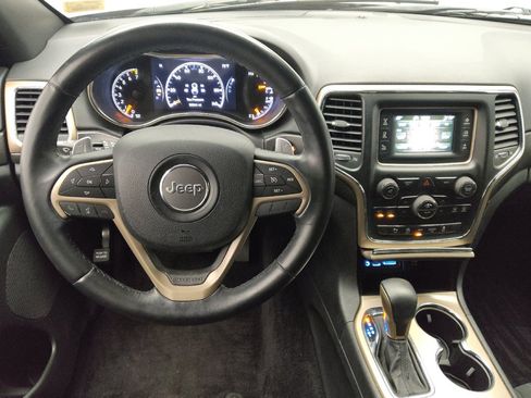 Used 2017 Jeep Grand Cherokee Laredo RWD image 22