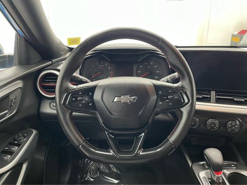 Certified 2024 Chevrolet Trax RS w/ Driver Confidence Package FWD image 10