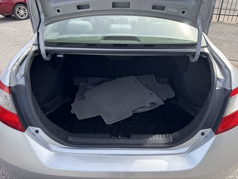 Used 2011 Honda Civic LX image 36