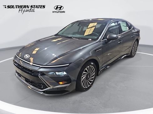 New 2026 Hyundai Sonata SEL FWD image 1