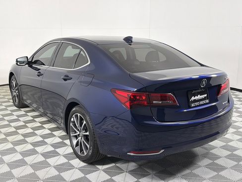 Used 2017 Acura TLX V6 SH-AWD w/ Technology Pkg image 7