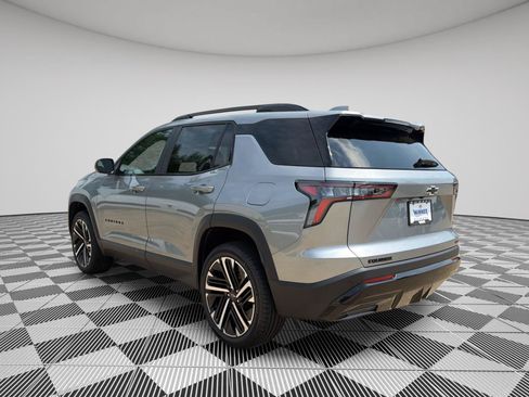 New 2026 Chevrolet Equinox RS w/ Convenience Package III FWD image 3