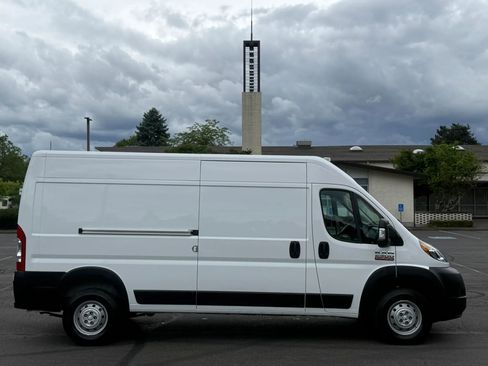 Used 2021 RAM ProMaster 2500 FWD image 7