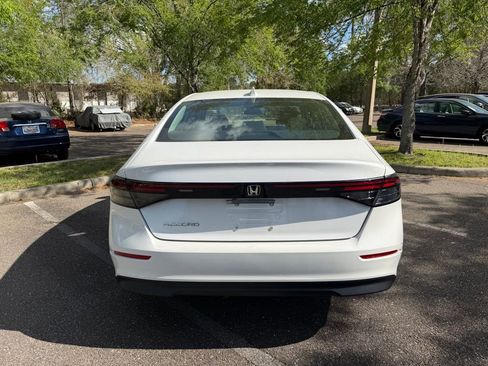 Used 2023 Honda Accord LX image 5