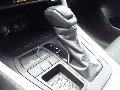 Used 2023 Toyota RAV4 XLE FWD image 30