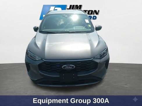 Used 2025 Ford Escape ST-Line w/ Tech Pack #1 FWD image 3
