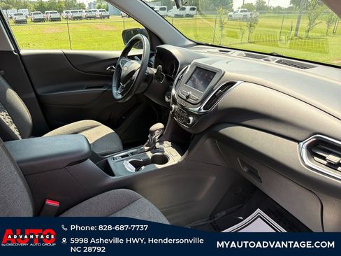 Used 2024 Chevrolet Equinox LT AWD/4WD image 38