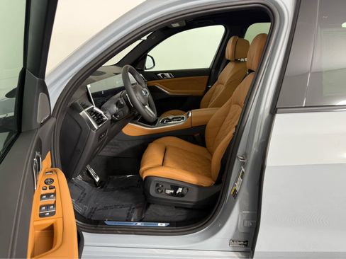 New 2026 BMW X5 xDrive50e w/ M Sport Package image 11