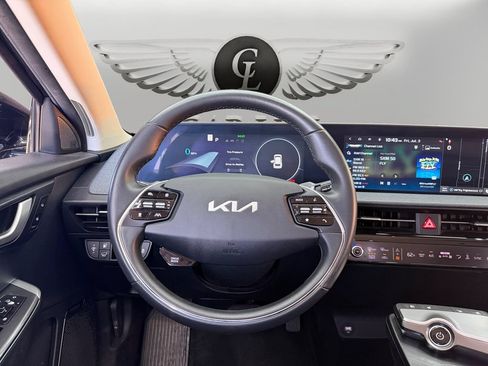 Used 2024 Kia EV6 Wind RWD image 12