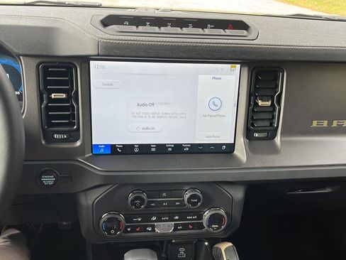 New 2025 Ford Bronco Badlands w/ Sasquatch Package image 17