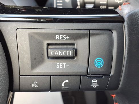 Certified 2025 Nissan Kicks SR image 27