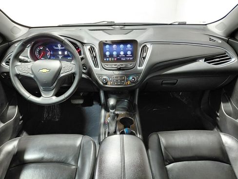 Used 2024 Chevrolet Malibu LT FWD image 2
