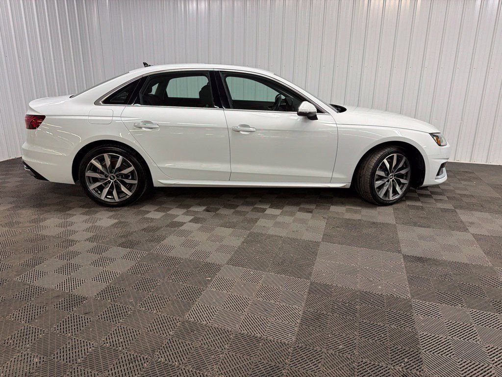 Used 2021 Audi A4 2.0T Premium Plus AWD/4WD image 2