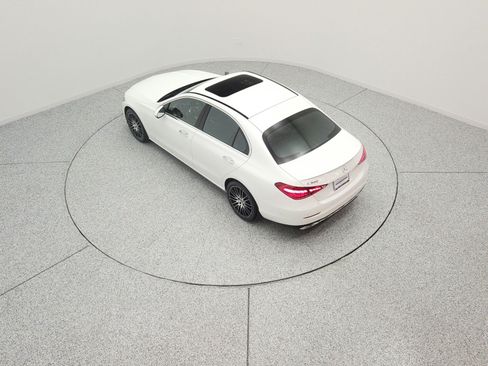 Used 2024 Mercedes-Benz C 300 Sedan image 15