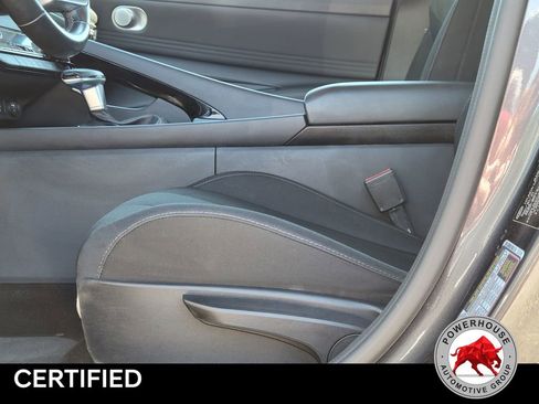 Used 2021 Hyundai Elantra SEL w/ Convenience Package FWD image 21