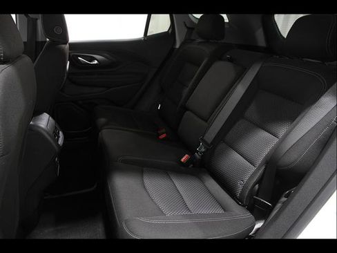 Used 2023 GMC Terrain SLE w/ Driver Convenience Package FWD image 19