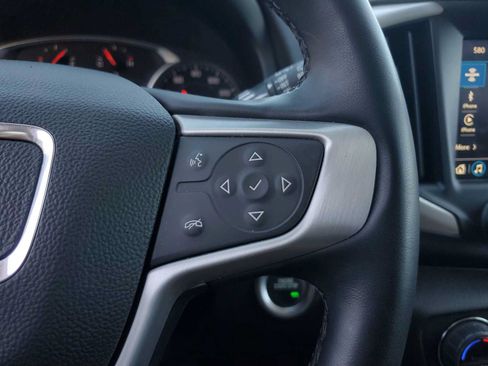 Used 2024 GMC Terrain SLT AWD/4WD image 23
