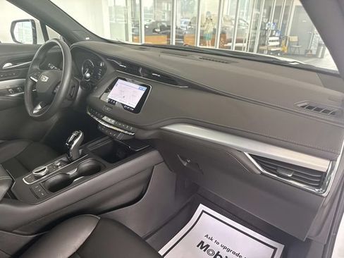 Certified 2023 Cadillac XT4 Premium Luxury w/ Cold Weather Package AWD/4WD image 22