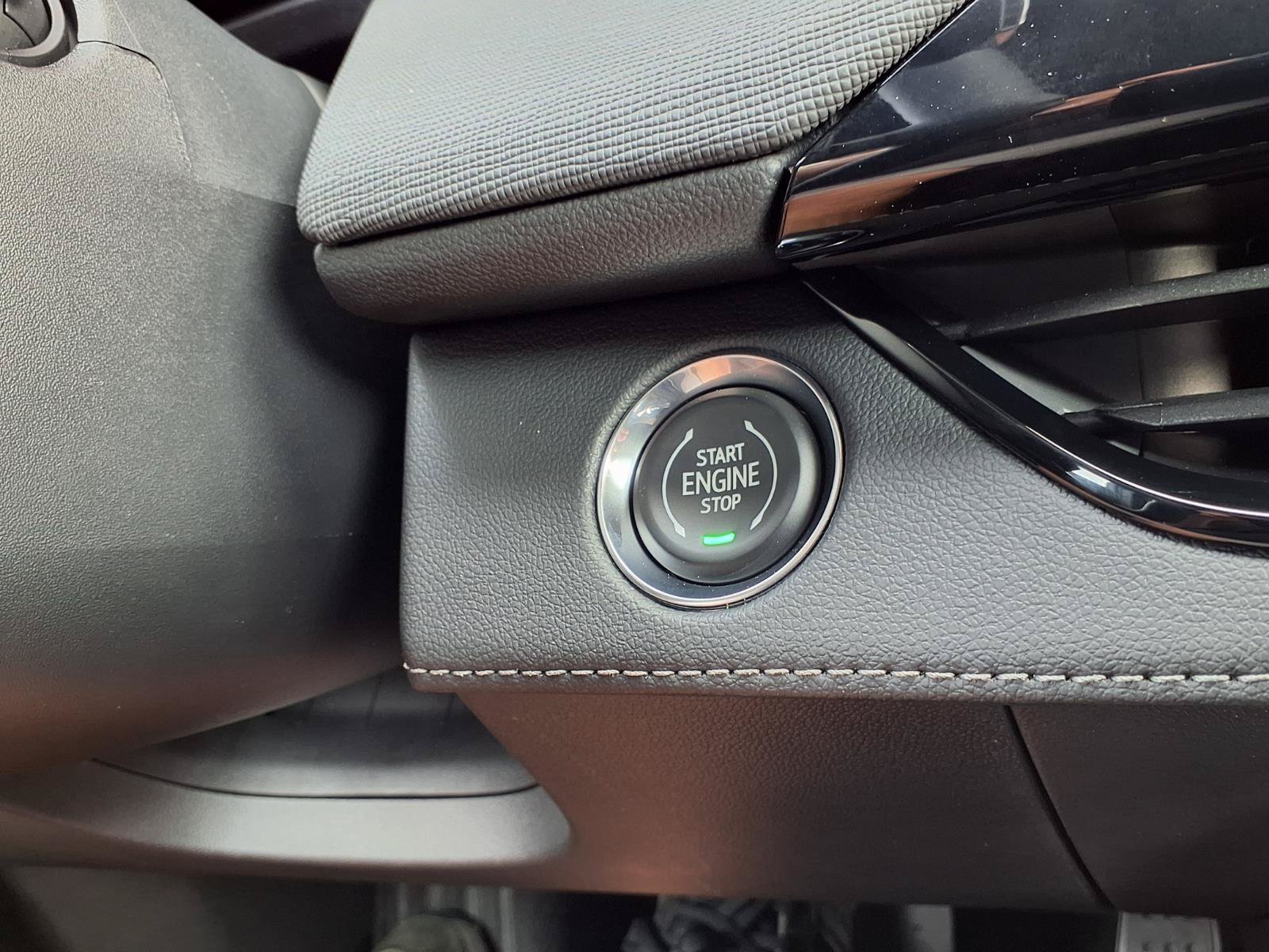 New 2026 Buick Enclave Sport Touring w/ Power Package FWD image 10