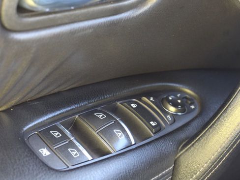 Used 2016 INFINITI QX80 Luxe w/ 22" Wheel Package image 22