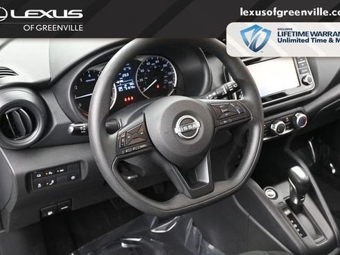 Used 2024 Nissan Kicks S FWD image 20