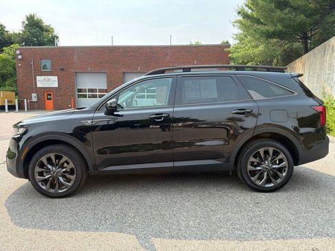 Certified 2023 Kia Sorento X-Line EX AWD/4WD image 3