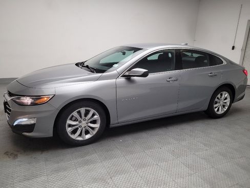 Used 2023 Chevrolet Malibu LT FWD image 2