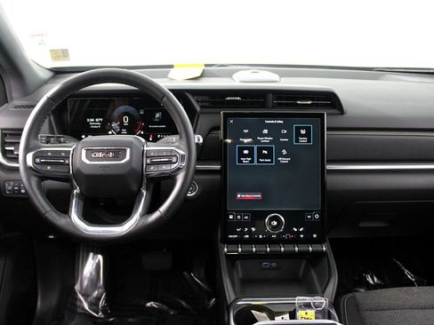 Used 2025 GMC Terrain Elevation image 12