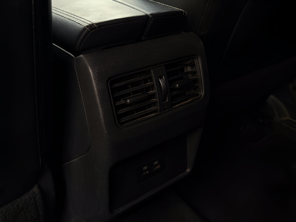 Certified 2023 Nissan Rogue SV w/ SV Premium B Package FWD image 20