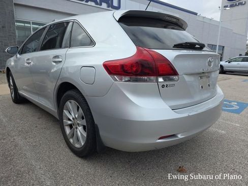 Used 2013 Toyota Venza LE image 3
