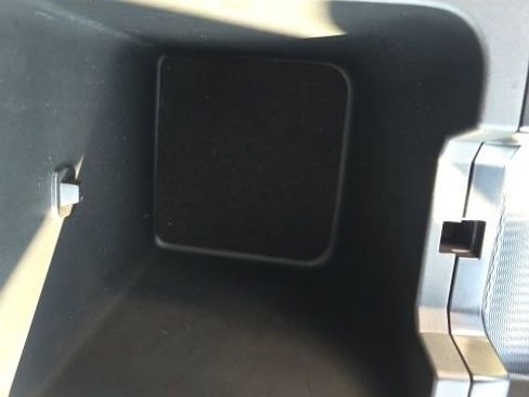 Certified 2024 Jeep Grand Cherokee L Laredo image 21