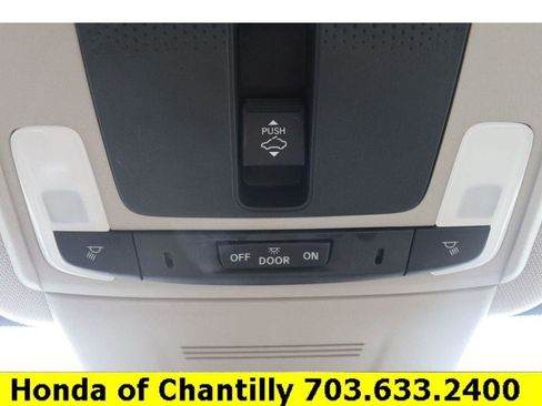 Used 2025 Honda CR-V EX-L image 18