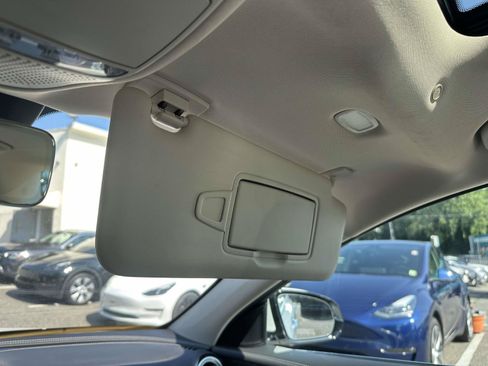 Used 2021 Mercedes-Benz E 350 4MATIC Sedan image 31