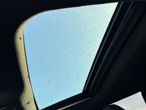 Used 2024 Toyota Tacoma Limited w/ Limited Package (LT) AWD/4WD image 6