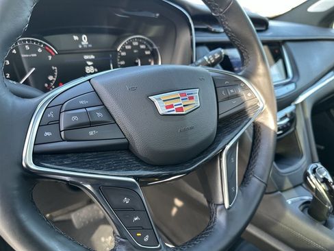 Certified 2024 Cadillac XT5 Premium Luxury w/ LPO, Floor Liner Package AWD/4WD image 14