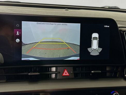 Used 2023 Kia Sportage EX FWD image 8