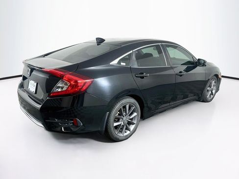 Used 2019 Honda Civic EX image 9