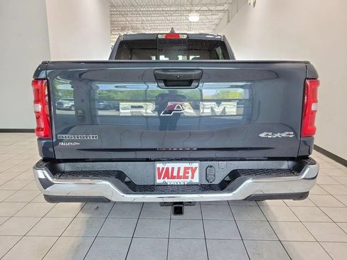 New 2026 RAM 1500 Big Horn AWD/4WD image 6