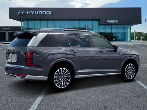 New 2026 Hyundai Palisade Calligraphy FWD image 8