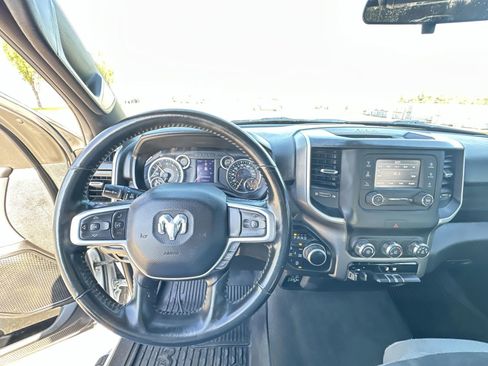 Used 2021 RAM 1500 Big Horn AWD/4WD image 11
