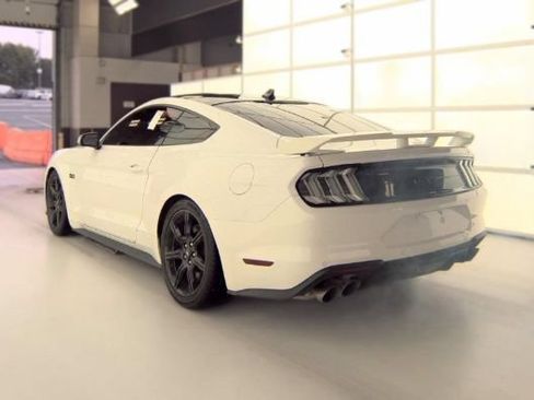 Used 2020 Ford Mustang GT Premium w/ Black Accent Package RWD image 5