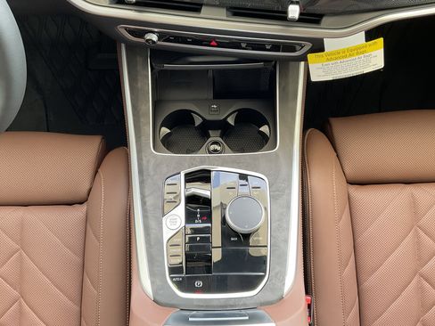 New 2026 BMW X5 sDrive40i image 19