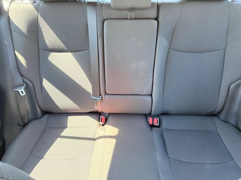 Used 2025 Toyota RAV4 LE AWD/4WD image 18