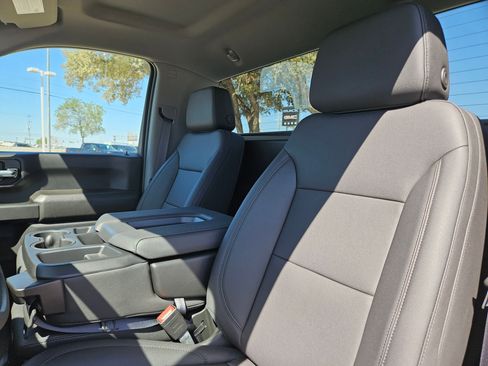 New 2026 GMC Sierra 2500 Pro w/ Convenience Package image 13