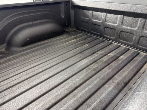 Used 2015 RAM 1500 Laramie w/ Convenience Group AWD/4WD image 23
