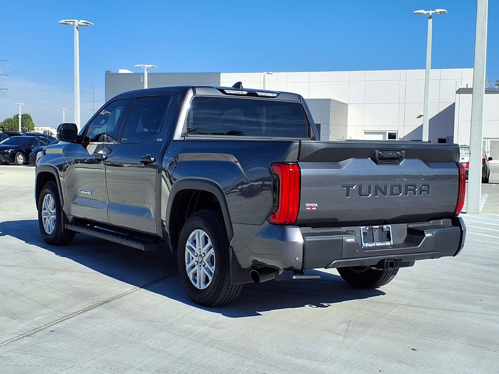 Used 2026 Toyota Tundra SR5 w/ SR5 Convenience Package RWD image 7