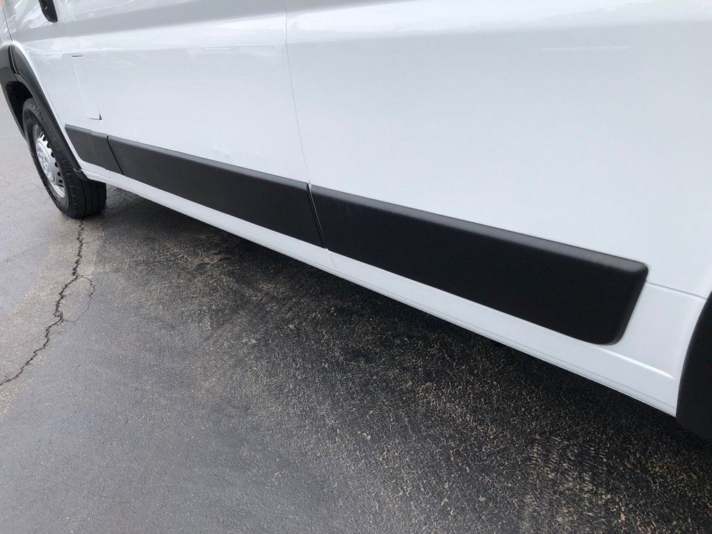 Used 2024 RAM ProMaster 2500 w/ Convenience Group FWD image 13