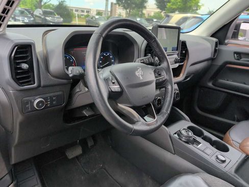 Used 2022 Ford Bronco Sport Outer Banks AWD/4WD image 10